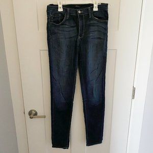 KANCAN Dark Wash Estilo Skinny Jean SZ 28